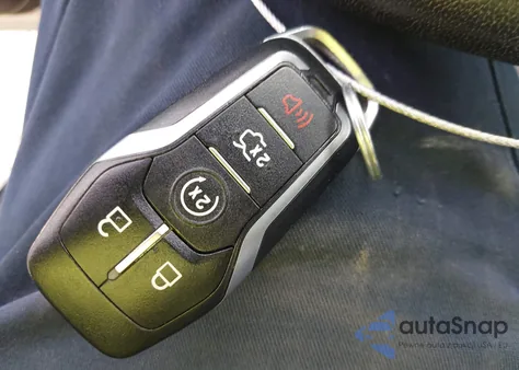 2015 Ford Fusion Titanium z USA, uszkodzony, nr VIN 3FA6P0K90FR277148